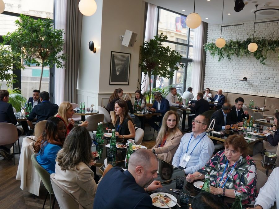 Networking lunch at the hotel restaurant at Hotel KINGS COURT, Prague, 2026 edition of the Global Future of BPO, Shared Services & GBS Conference